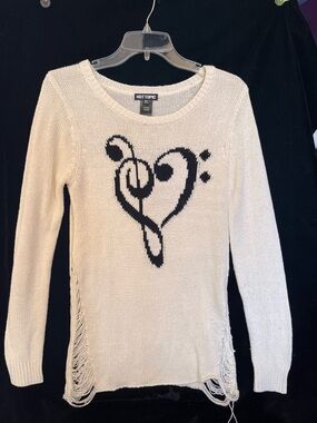 Hot Topic Cream Knit Sweater with Black Heart Treble Clef Graphic